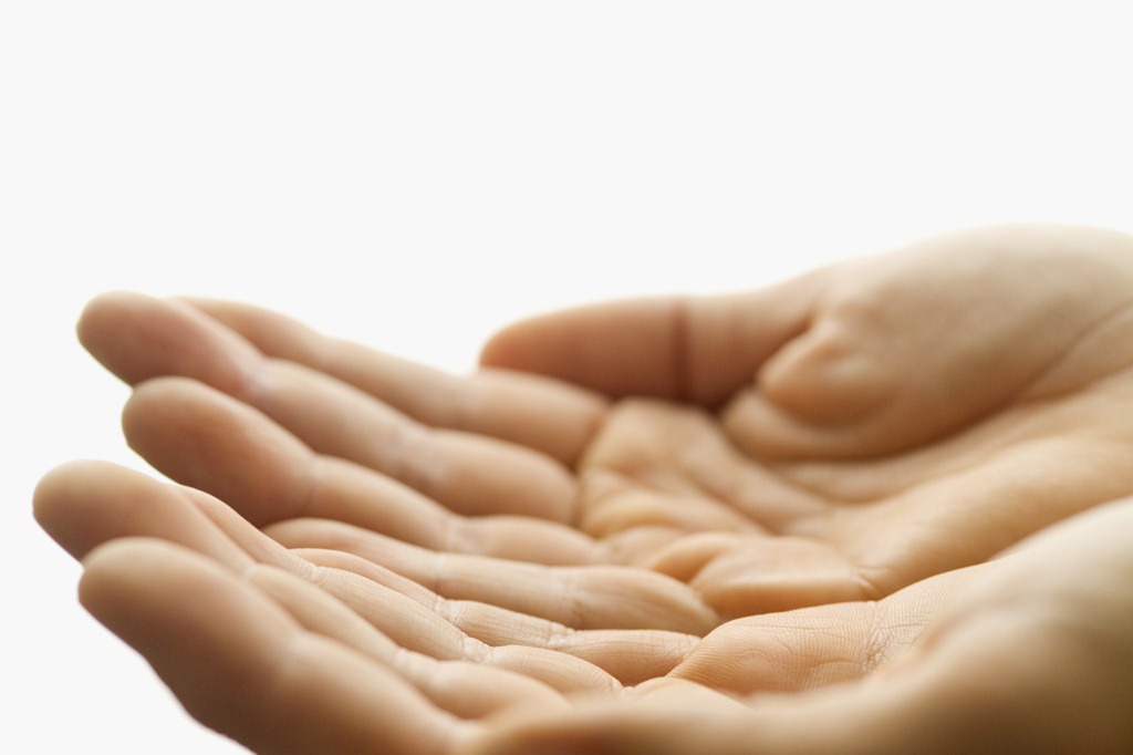 [hands[2].jpg]
