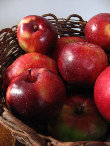 [apples 007[2].jpg]