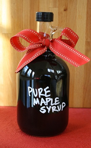 [maple syrup oliverea schoolhouse glass jug[7].jpg]