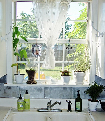 [kitchen new cam 018[6].jpg]