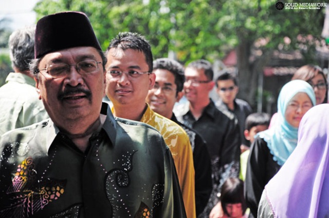 [intan009[4].jpg]