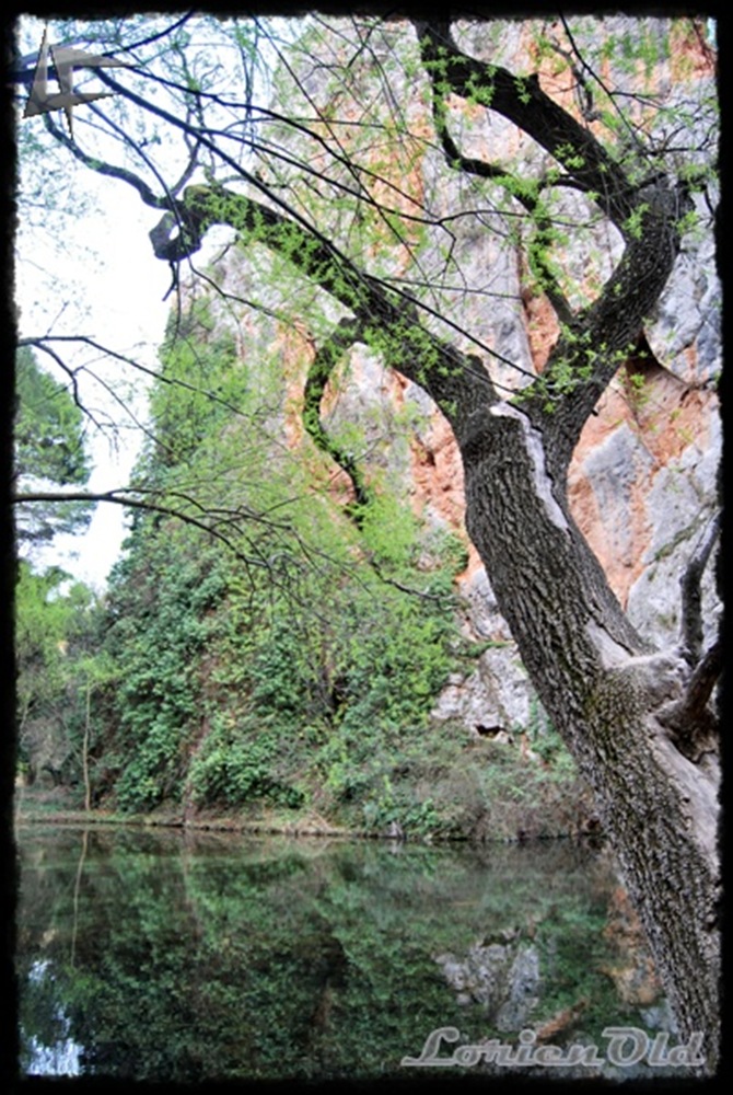 [MonasterioDePiedra813.jpg]