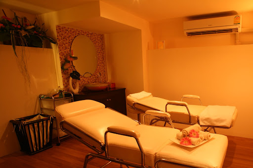 Facial massage stations