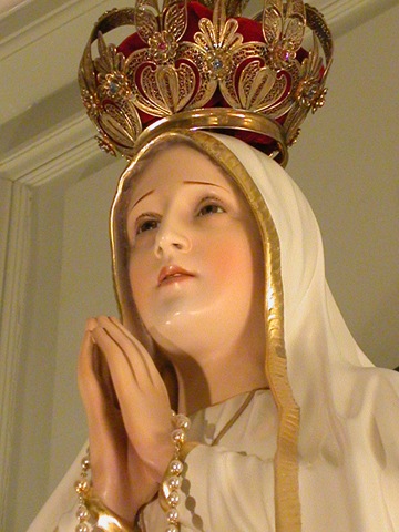 [Sacred Statue - Christmas 2002  D (11)[3].jpg]