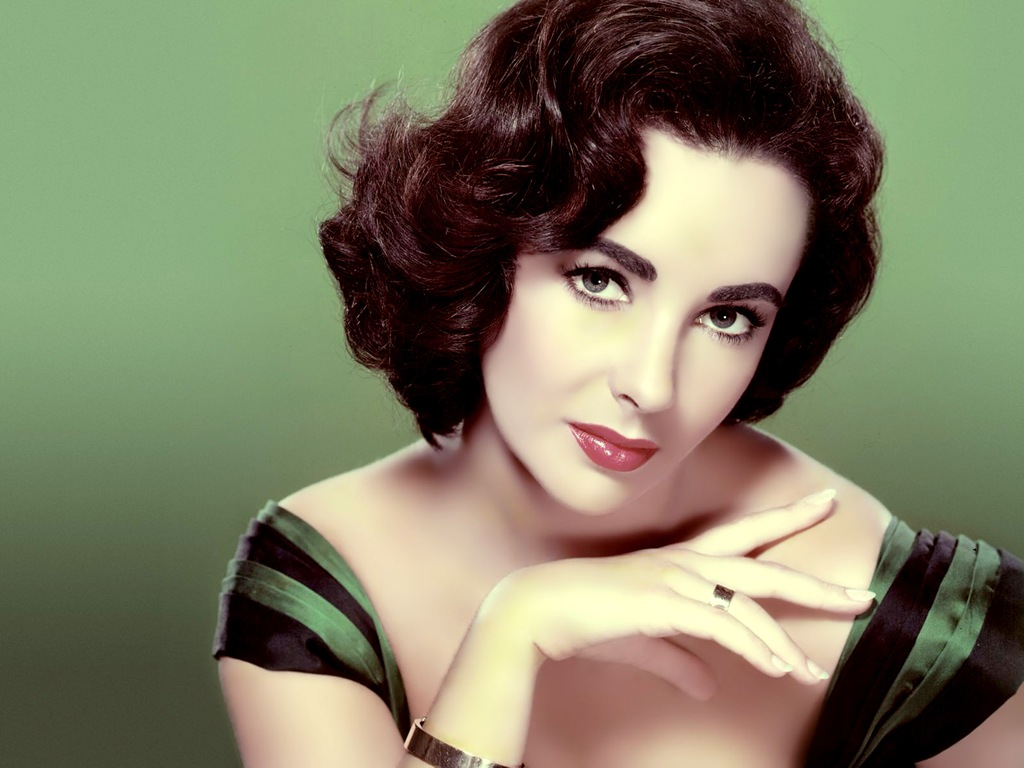 [Elizabeth Taylor[5].jpg]