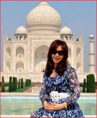 [tajmahal[4].jpg]