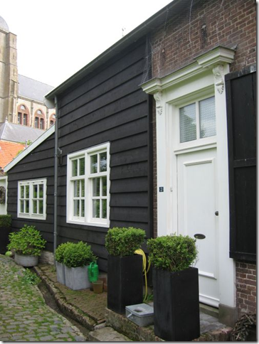 black house beehivestudio.typepas black house beehivestudio.typepas
