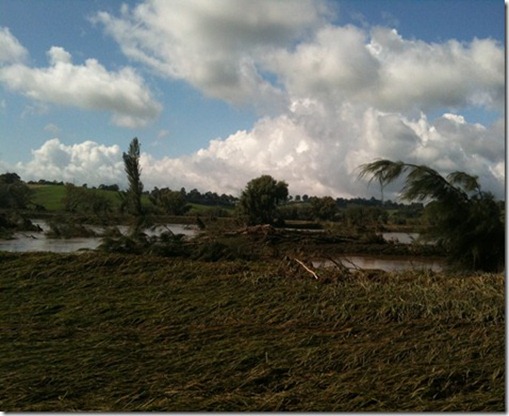 flood-march-2011-005_thumb1 flood-march-2011-005_thumb1