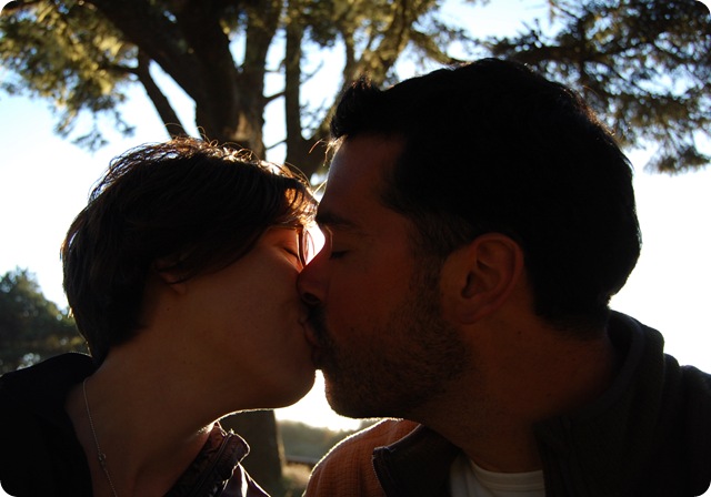 kiss kiss