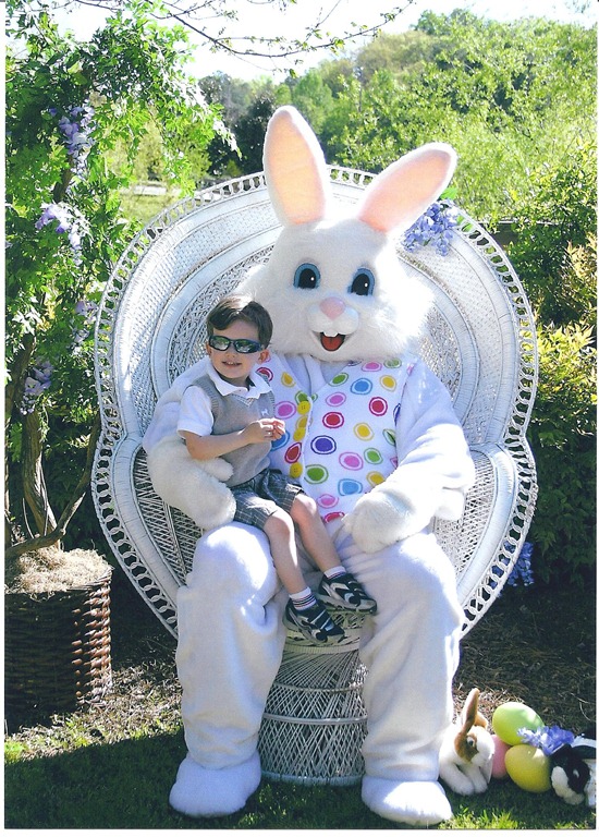[Leo.Easter Bunny.2011 001[3].jpg]