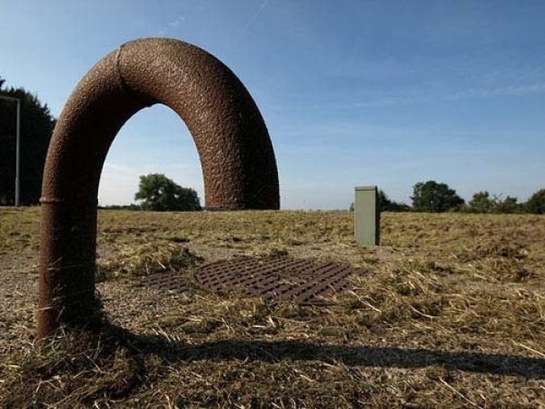 [forced perspective pictures 4[2].jpg]