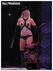 Britney Circus Tour Fotos, video y criticas del comienzo de gira de Britney Spears: Circus