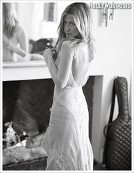  Jennifer Aniston cansada de que inventen cosas, quiere ser chica Bond y posa para sexy para ELLE