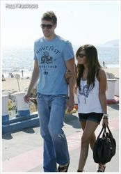 Fotos: ¿Ashley Tisdale con su nuevo novio? Fotos: ¿Ashley Tisdale con su nuevo novio?
