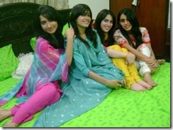 desi babes, cute babes. paki babes. desi girls indian girls. pk model. indian model. pk actress. lahore girls. karachigirls . islamabad girls. desi bachi , arab girls (119)