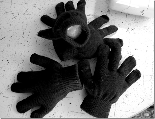 gloves1