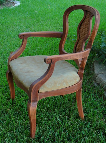 [chair[4].jpg]