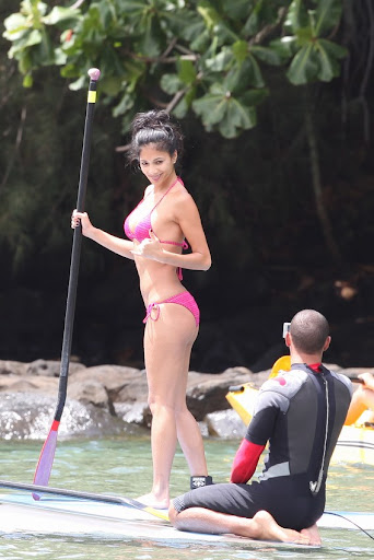 Nicole_and_Lewis_In_Hawaii_1.jpg