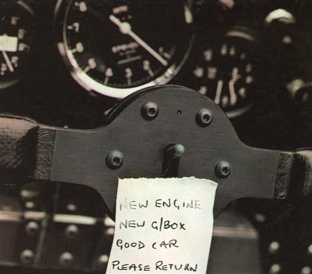 послание на руле Джону Уотсону от механиков Brabham 1977 год