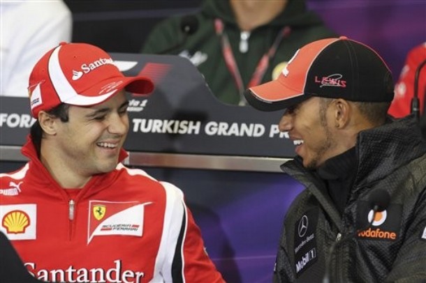 Фелипе Масса и Льюис Хэмилтон на пресс-конференции в четверг на Гран-при Турции 2011