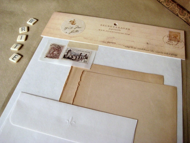 [Fleur de lis letter kit 72[4].jpg]