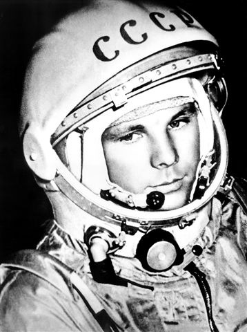 [Gagarin[2].jpg]