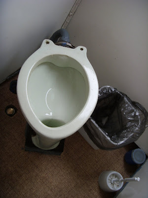 バイカル湖の水中翼船のトイレ