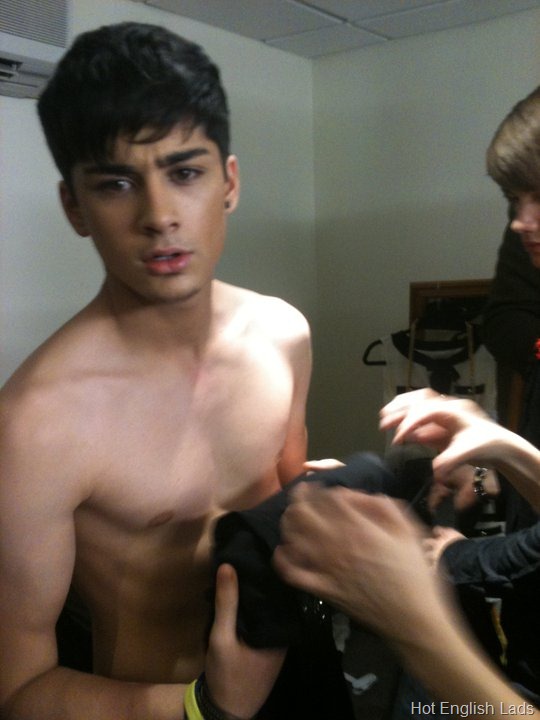 [zain one direction[2].jpg]