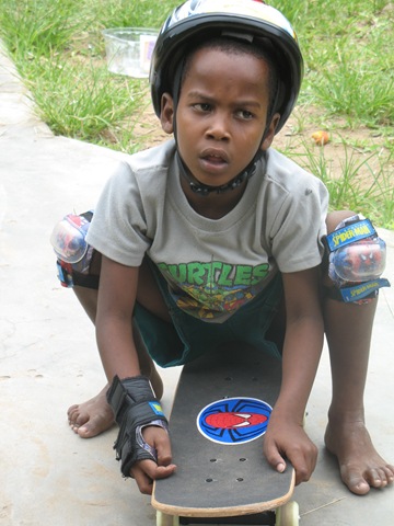 [Skateboarding0162.jpg]