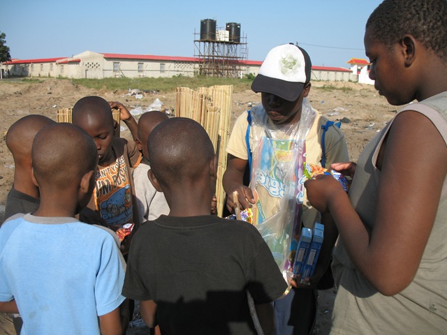 [June20090092.jpg]