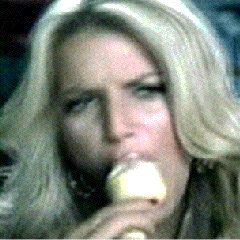 [1989-jessica-simpson-eating-icecream[2].gif]