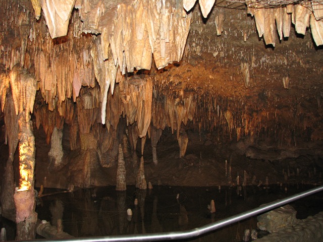 [41 Rte 66 Mermac Caverns Stanton MO[2].jpg]