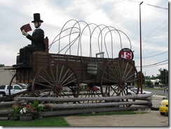 2 Rte 66 Abe Lincoln on Wagon Lincoln IL