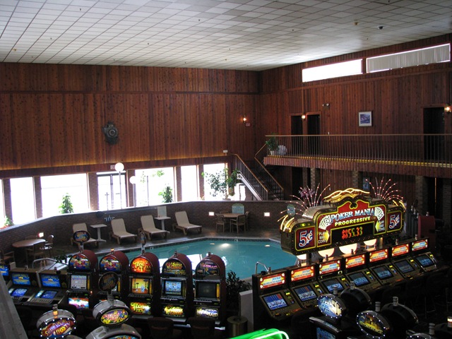 [2262 Inside Ramada Copper Queen Casino Ely NV[2].jpg]