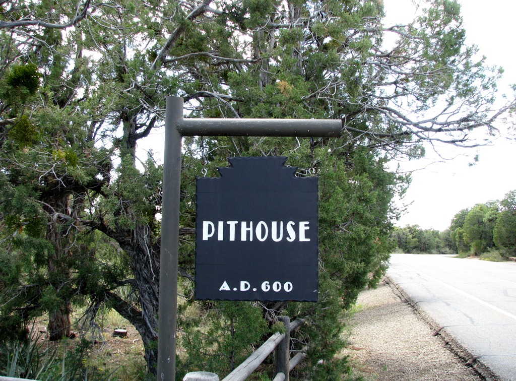 [5830   Mesa Verde National Park Pithouse CO[3].jpg]
