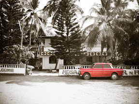 In Benaulim (India, 2011)