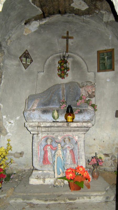 http://lh4.ggpht.com/_z3LwyfAOS40/SnWzRjO8H8I/AAAAAAAAGf0/cTnEcFwefeI/s800/DSCN0955.JPG