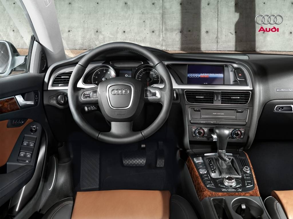[Audi A5 Sportback Interior[5].jpg]