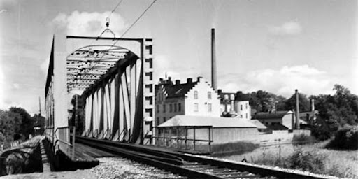 Järnvägsbron över Fyrisån, fackverkskonstruktion 