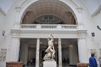 20100516_007_N_London .JPG Photo