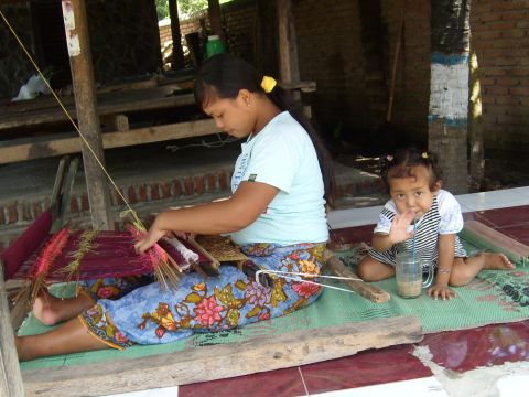 lombok2%20weberei3.jpg