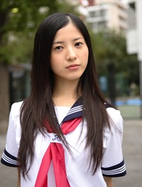 yoshitaka-yuriko-300