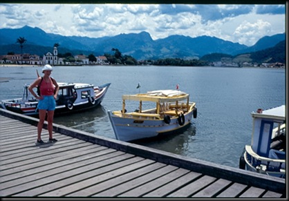 Paraty 1998 - Anna - boats and Mountains