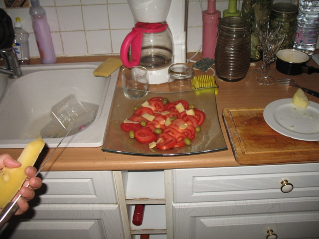 [Toulon 3335 Tomato Salade as dessert[3].jpg]
