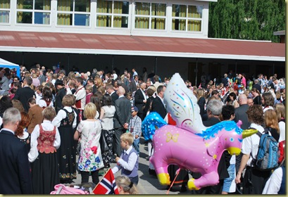 2011-05-17_0802 After the Parade Hasle School