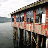 Restaurants on stilts, Castro markets