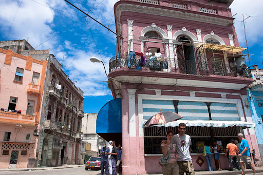 оптовые базы одежды в китае в Санкт-Петербурге