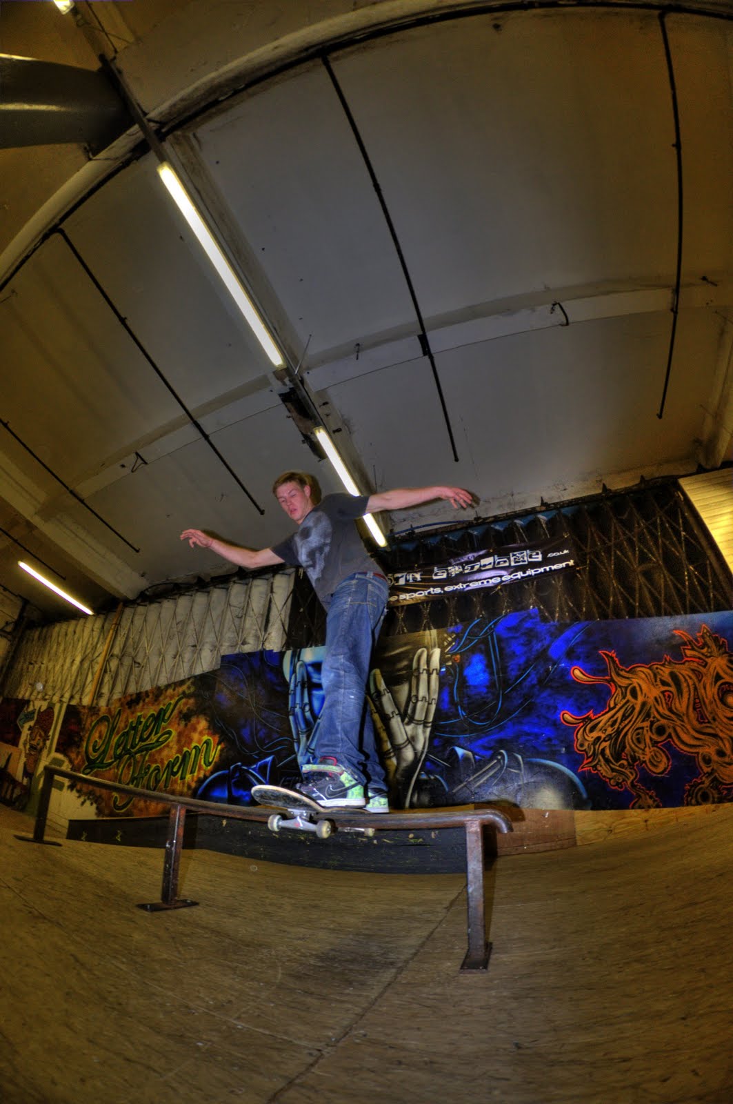 [dirt front board shuv out[3].jpg]