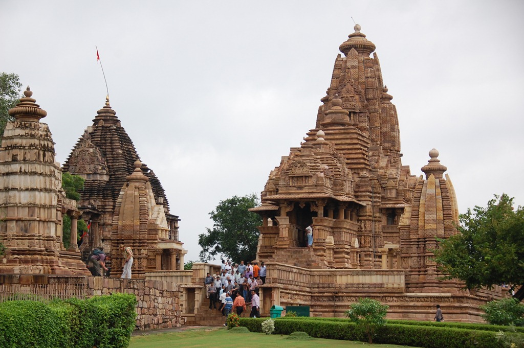 [India 2010 -Kahjuraho  , templos ,  19 de septiembre   32[3].jpg]