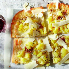 Potato and Rosemary Pizza